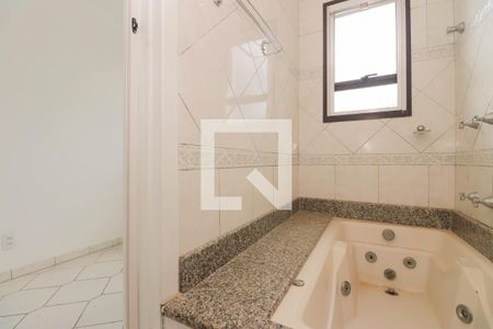 Apartamento à venda com 142m², 3 quartos e 2 vagasBanheiro da Suíte