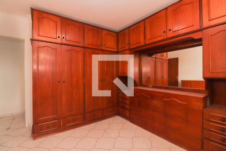 Apartamento à venda com 142m², 3 quartos e 2 vagasQuarto 2