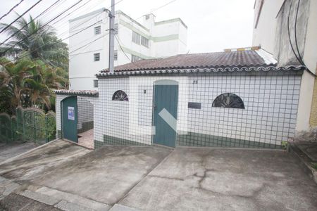 Casa de condomínio à venda com 140m², 3 quartos e 3 vagasFachada da Casa e Placa