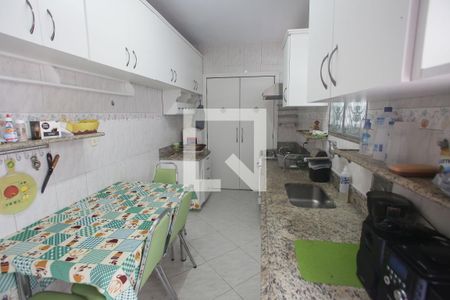 Casa de condomínio à venda com 140m², 3 quartos e 3 vagasCozinha