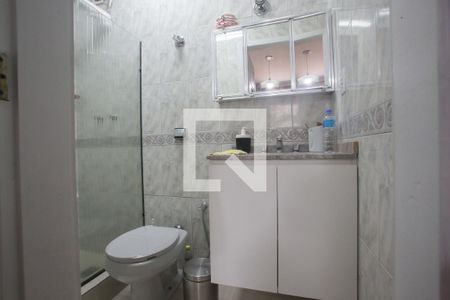 Casa de condomínio à venda com 140m², 3 quartos e 3 vagasBanheiro da Suíte