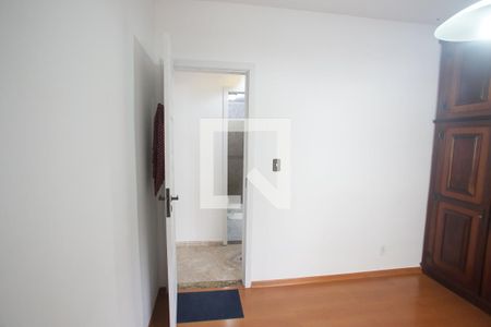 Casa de condomínio à venda com 140m², 3 quartos e 3 vagasQuarto 