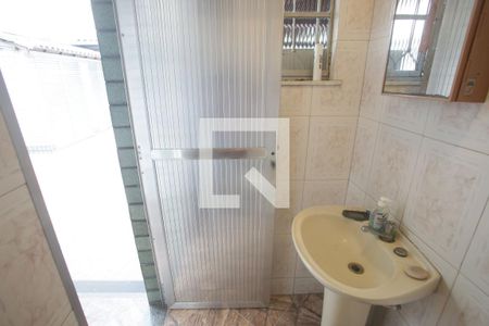 Casa de condomínio à venda com 140m², 3 quartos e 3 vagasBanheiro de Serviço