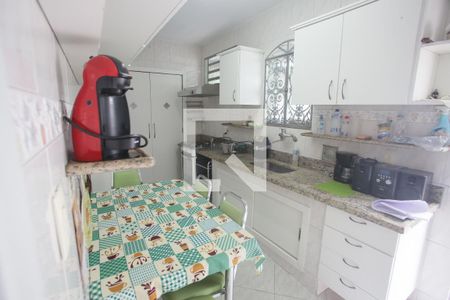 Casa de condomínio à venda com 140m², 3 quartos e 3 vagasCozinha