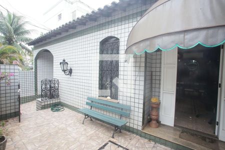 Casa de condomínio à venda com 140m², 3 quartos e 3 vagasEntrada da Casa