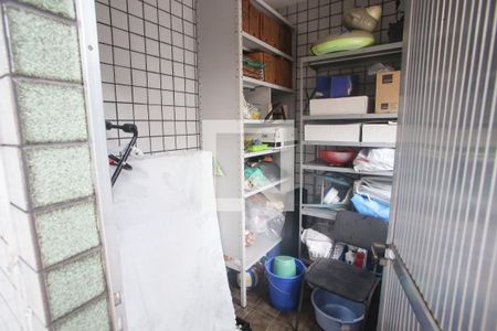 Casa de condomínio à venda com 140m², 3 quartos e 3 vagasDepósito 2