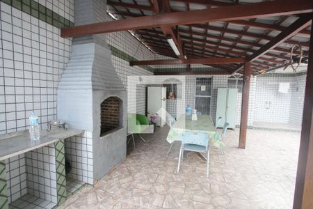 Casa de condomínio à venda com 140m², 3 quartos e 3 vagasChurrasqueira