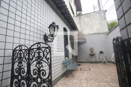 Casa de condomínio à venda com 140m², 3 quartos e 3 vagasEntrada da Casa