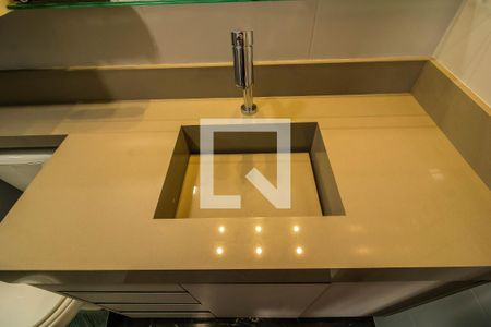 Apartamento para alugar com 63m², 2 quartos e 2 vagasDetalhe do Banheiro da Suite