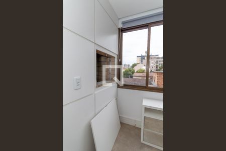 Sala / Churrasqueira de apartamento à venda com 3 quartos, 82m² em Passo da Areia, Porto Alegre