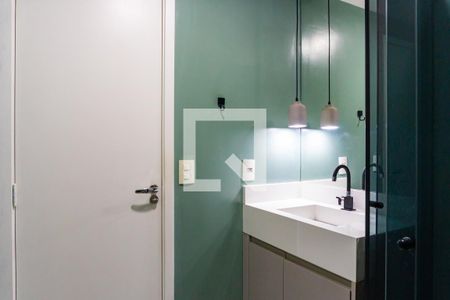 Banheiro de kitnet/studio à venda com 1 quarto, 28m² em Mirandópolis, São Paulo