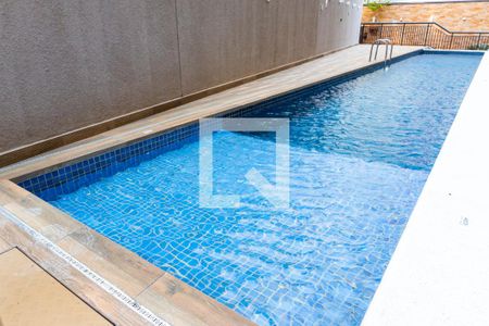 Studio à venda com 28m², 1 quarto e sem vagaÁrea comum - Piscina