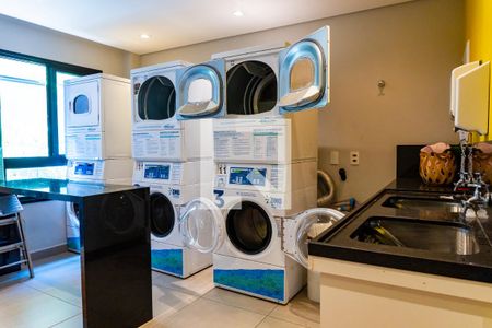 Studio à venda com 28m², 1 quarto e sem vagaÁrea comum - Lavanderia