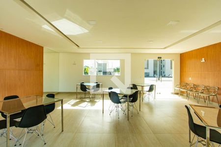Apartamento à venda com 45m², 2 quartos e 1 vaga Apartamento à venda com 45m², 2 quartos e 1 vagaÁrea comum - Salão de festas