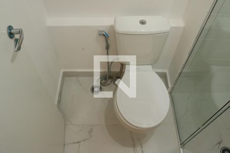 Banheiro de kitnet/studio à venda com 1 quarto, 25m² em Perdizes, São Paulo