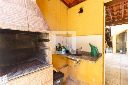 Casa para alugar com 150m², 3 quartos e 1 vagaQuintal e Churrasqueira