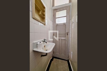 Apartamento à venda com 142m², 3 quartos e sem vaga Apartamento à venda com 142m², 3 quartos e sem vagaBanheiro de serviço