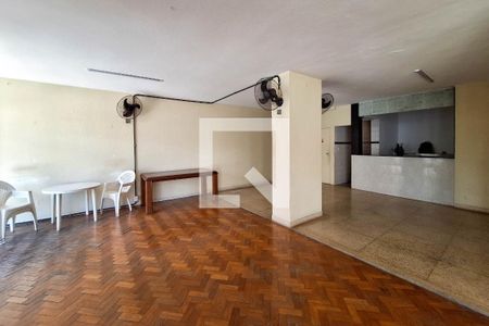 Apartamento à venda com 142m², 3 quartos e sem vaga Apartamento à venda com 142m², 3 quartos e sem vagaÁrea comum - Salão de festas