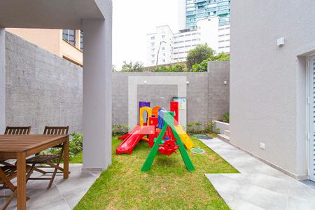 Apartamento à venda com 33m², 2 quartos e sem vaga Apartamento à venda com 33m², 2 quartos e sem vagaÁrea Comum - Playground