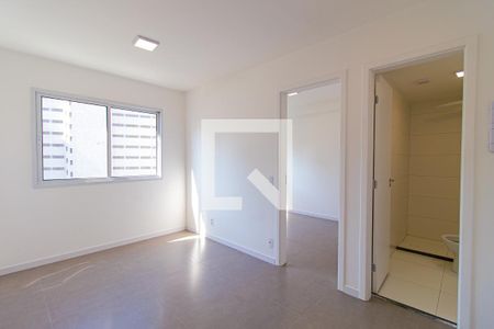 Apartamento à venda com 33m², 2 quartos e sem vaga Apartamento à venda com 33m², 2 quartos e sem vagaSala