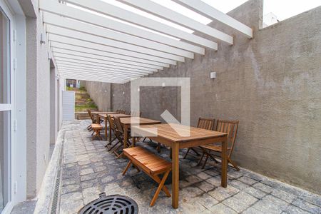 Apartamento à venda com 33m², 2 quartos e sem vaga Apartamento à venda com 33m², 2 quartos e sem vagaÁrea comum