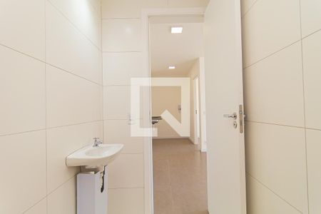 Apartamento à venda com 33m², 2 quartos e sem vaga Apartamento à venda com 33m², 2 quartos e sem vagaBanheiro