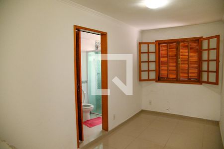 Casa à venda com 200m², 3 quartos e 2 vagasQuarto 2
