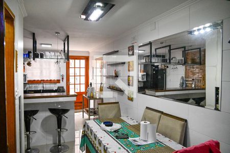 Casa à venda com 200m², 3 quartos e 2 vagasCozinha