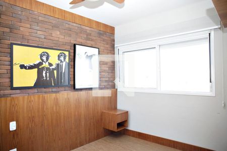 Quarto Suíte de apartamento à venda com 1 quarto, 57m² em Passo da Areia, Porto Alegre