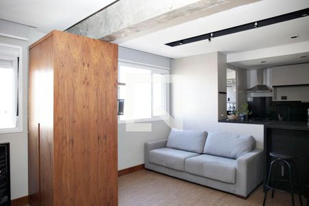Sala de apartamento à venda com 1 quarto, 57m² em Passo da Areia, Porto Alegre
