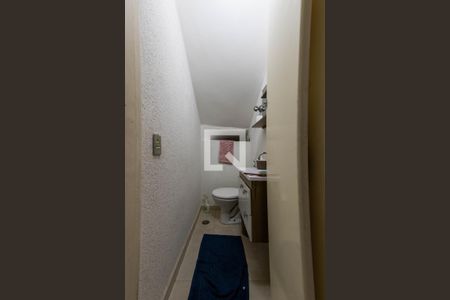 lavabo de casa à venda com 2 quartos, 220m² em Jardim Panorama (zona Leste), São Paulo