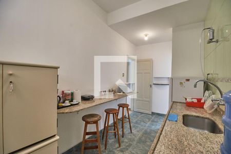 Apartamento à venda com 75m², 2 quartos e sem vagaCozinha
