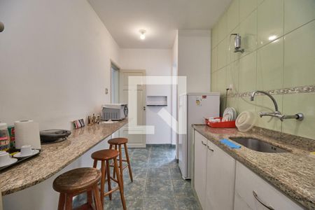 Apartamento à venda com 75m², 2 quartos e sem vagaCozinha
