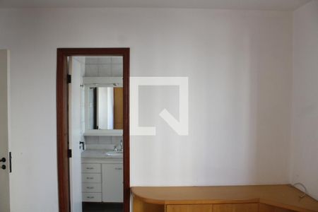 Suíte de apartamento para alugar com 3 quartos, 78m² em Vila Hamburguesa, São Paulo