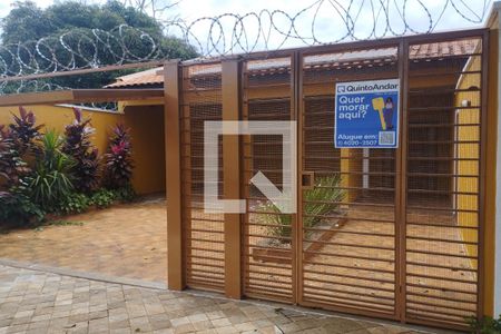 Casa para alugar com 250m², 4 quartos e 3 vagas Casa para alugar com 250m², 4 quartos e 3 vagasPlaca