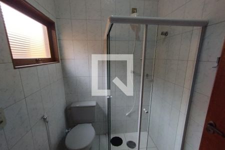 Casa para alugar com 250m², 4 quartos e 3 vagas Casa para alugar com 250m², 4 quartos e 3 vagasBanheiro da Suíte 02