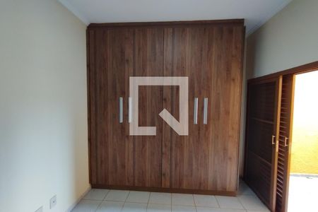 Casa para alugar com 250m², 4 quartos e 3 vagas Casa para alugar com 250m², 4 quartos e 3 vagasSuíte 02