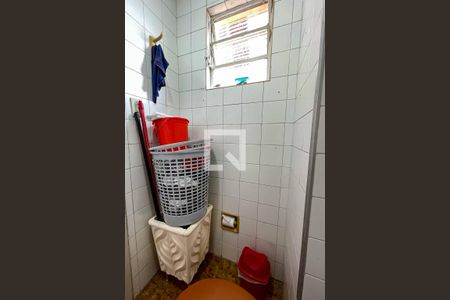 Apartamento à venda com 73m², 3 quartos e 1 vaga Apartamento à venda com 73m², 3 quartos e 1 vagaBanheiro de Serviço