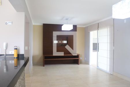 Casa de condomínio à venda com 175m², 3 quartos e 2 vagasCopa