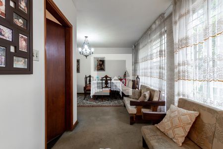 Sala de casa à venda com 5 quartos, 300m² em Indianópolis, São Paulo