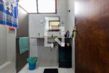 Casa à venda com 300m², 5 quartos e 5 vagasBanheiro Suíte 1