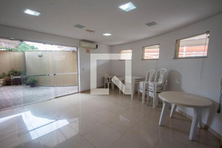 Apartamento para alugar com 58m², 3 quartos e 2 vagasÁrea comum - Salão de festas