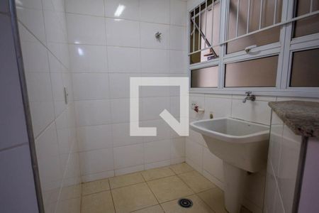 Apartamento para alugar com 58m², 3 quartos e 2 vagasÁrea de Serviço