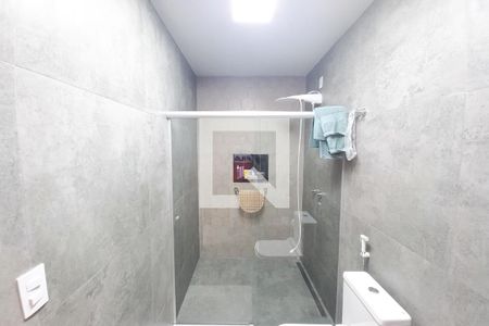 Casa para alugar com 320m², 6 quartos e 2 vagasCasa 1 - Banheiro da Suíte