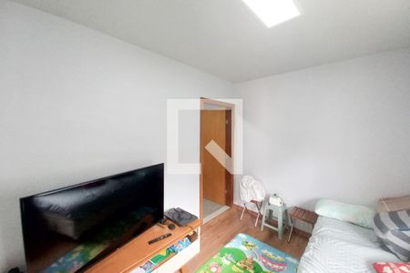 Quarto 1 - Suíte  de casa para alugar com 6 quartos, 320m² em Sinimbu, Belo Horizonte