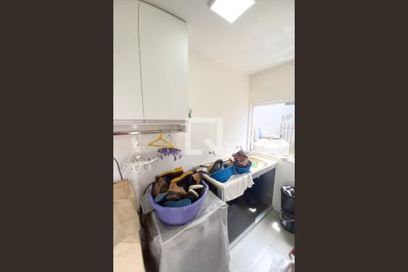 Casa para alugar com 320m², 6 quartos e 2 vagasCasa 1 - Área de Serviço