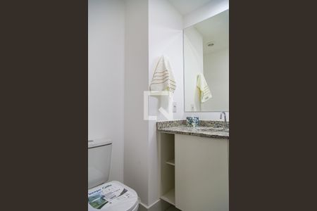 Studio para alugar com 25m², 1 quarto e sem vaga Studio para alugar com 25m², 1 quarto e sem vagaBanheiro