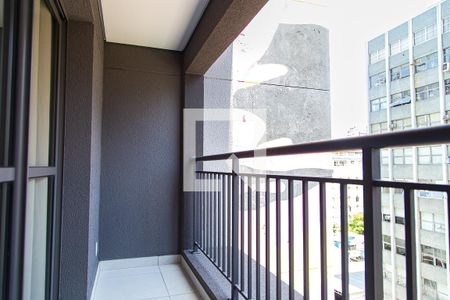 Varanda de kitnet/studio para alugar com 1 quarto, 25m² em República, São Paulo
