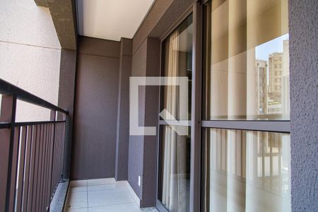 Studio para alugar com 25m², 1 quarto e sem vaga Studio para alugar com 25m², 1 quarto e sem vagaVaranda