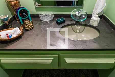 Casa à venda com 440m², 5 quartos e 2 vagasLavabo